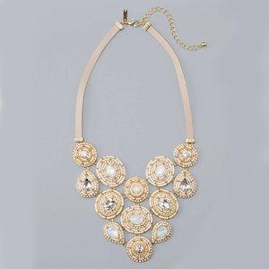 WHBM $110 * LAST ONE! * LEATHER GOLDTONE WHITE STONE BIB NECKLACE